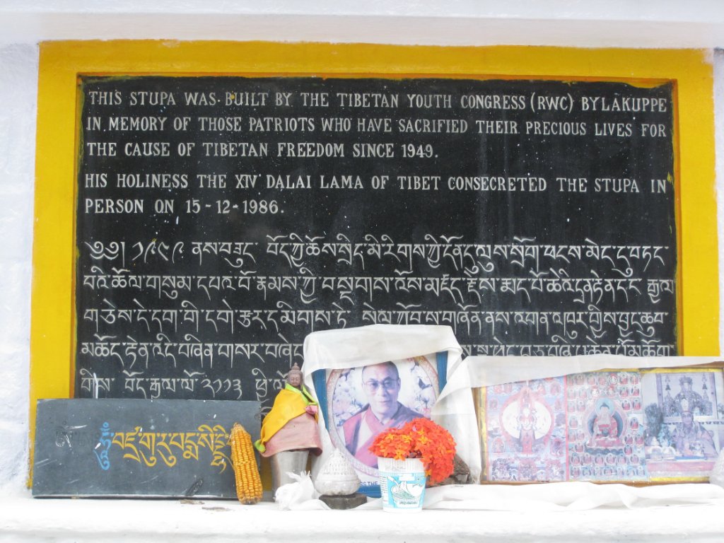 16-Stupa for Tibetan Freedom.jpg - Stupa for Tibetan Freedom